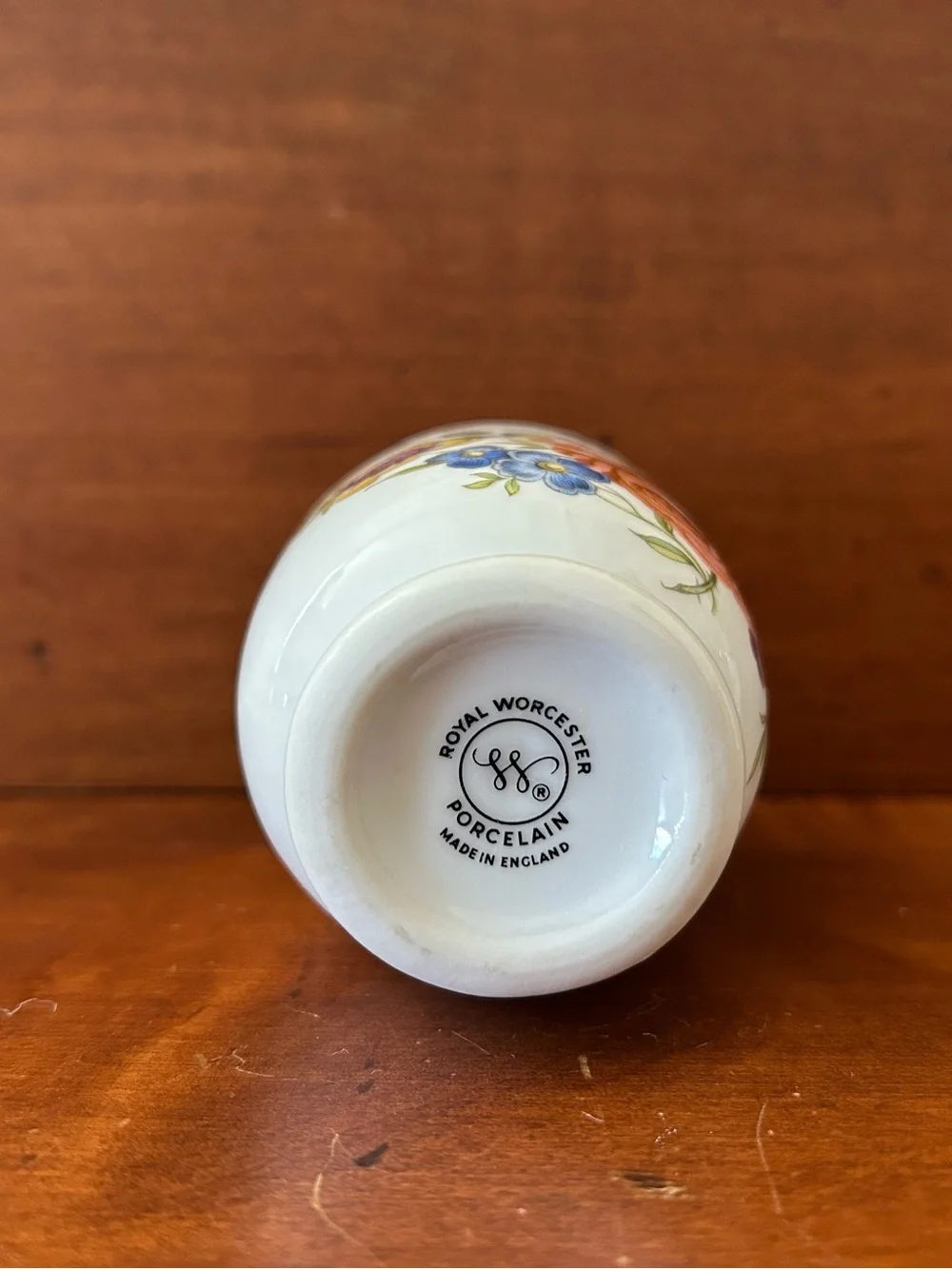 Royal Worcester Bournemouth Rose Egg Coddler 3.5” tall x 2 1/8” wide